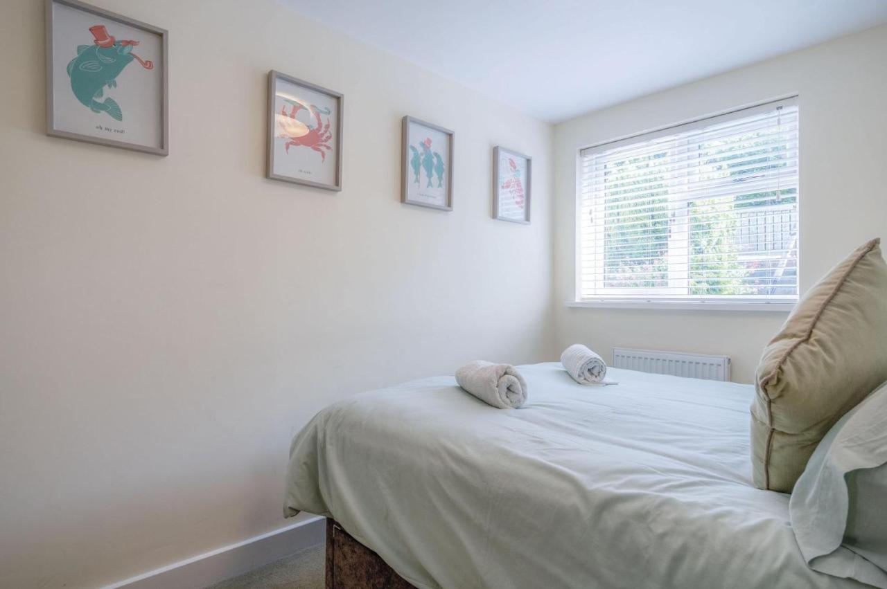 Myrtle - 1 Bedroom Apartment - 桑德斯富特 外观 照片