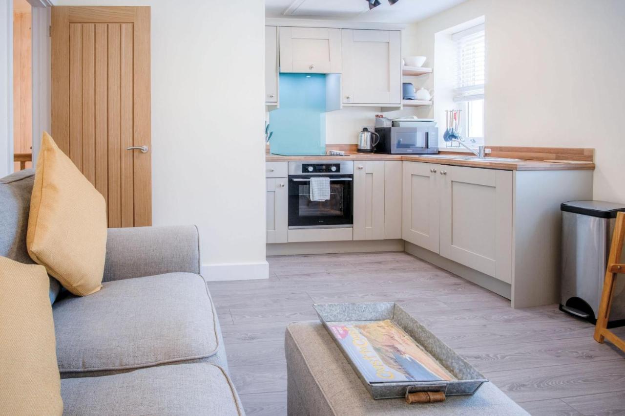 Myrtle - 1 Bedroom Apartment - 桑德斯富特 外观 照片
