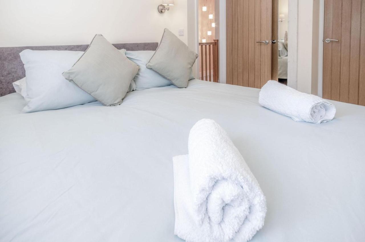Myrtle - 1 Bedroom Apartment - 桑德斯富特 外观 照片