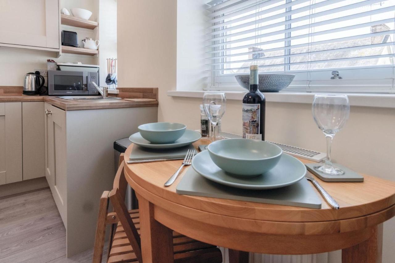 Myrtle - 1 Bedroom Apartment - 桑德斯富特 外观 照片